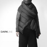 【DARKLINE】 アシンメトリーストール風ダウンベスト WMD5001 - WAMODA