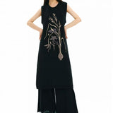 【LOUMUTAKU】フラワー刺繍ノースリーブミディアム丈ニットワンピース WMD72007 - WAMODA